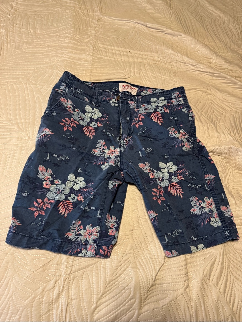 Arizona Jeans Co. Men's Navy Floral Casual Shorts Sz 32